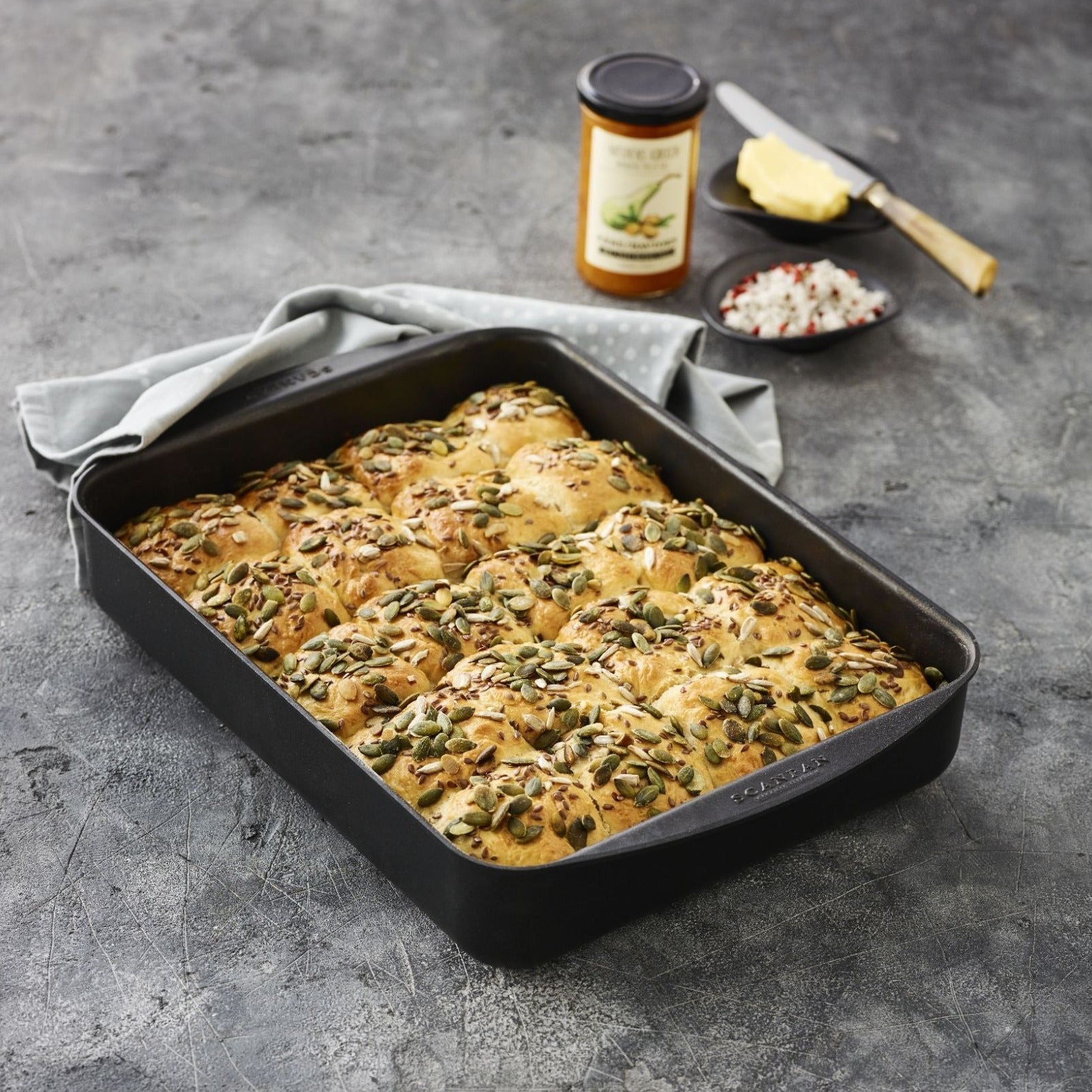 SCANPAN Classic Roasting Pan 39cm x 27cm 5.0l
