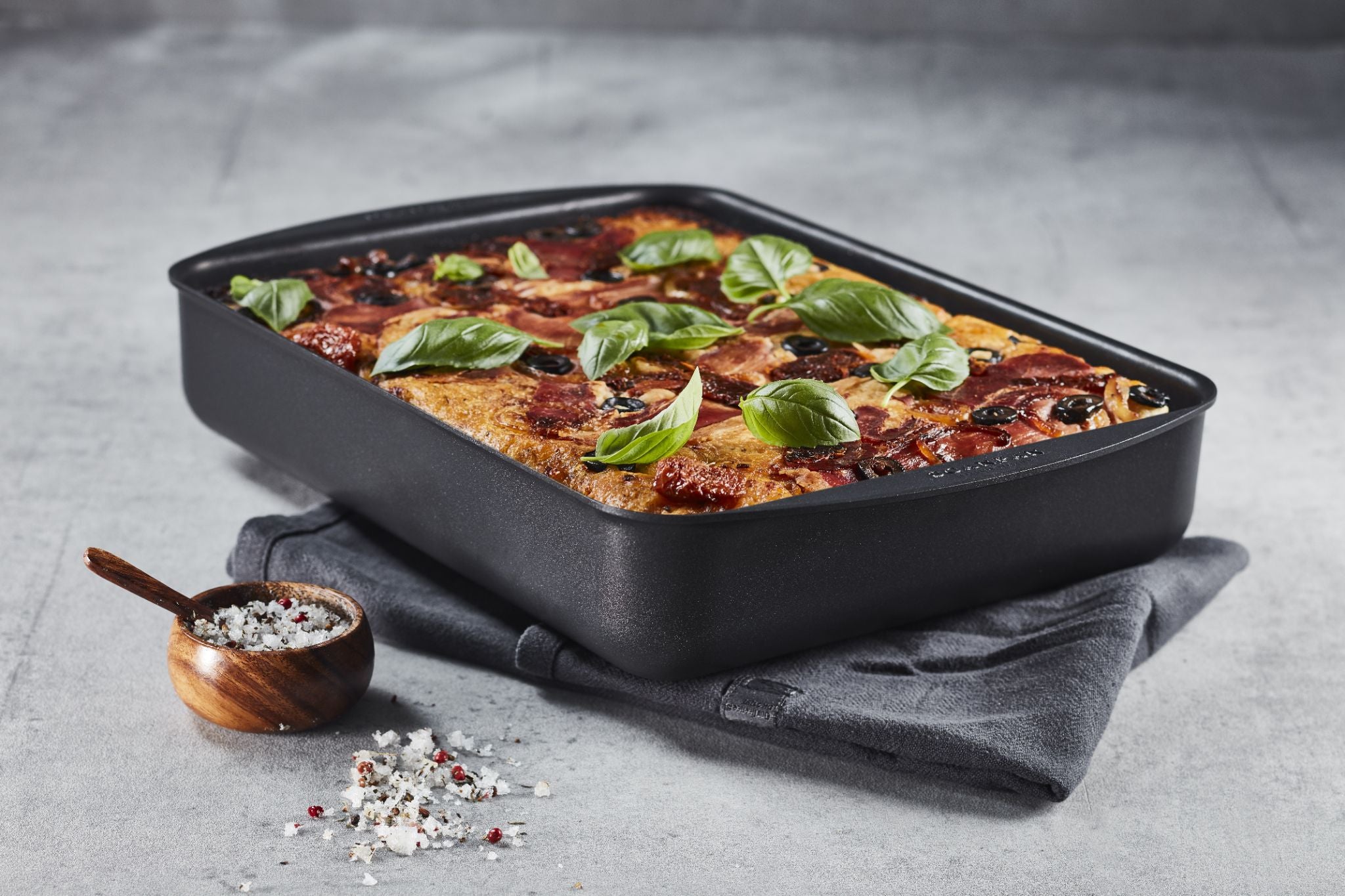 SCANPAN Classic Roasting Pan 39cm x 27cm 5.0l