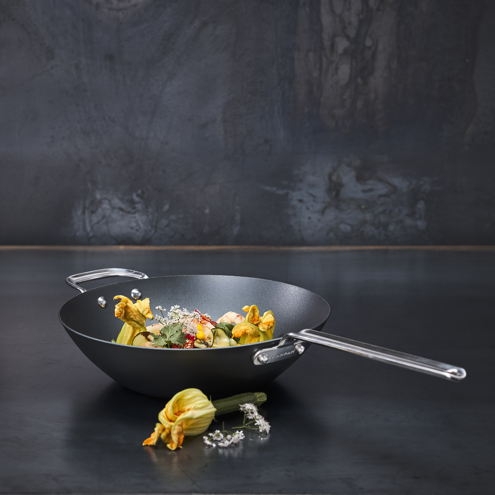 SCANPAN Black Iron 30cm Wok